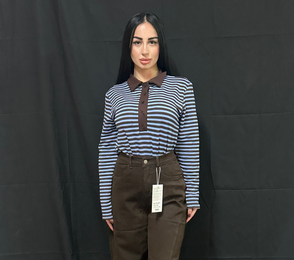 MAGLIA A RIGHE CON COLLETTO 12,00€