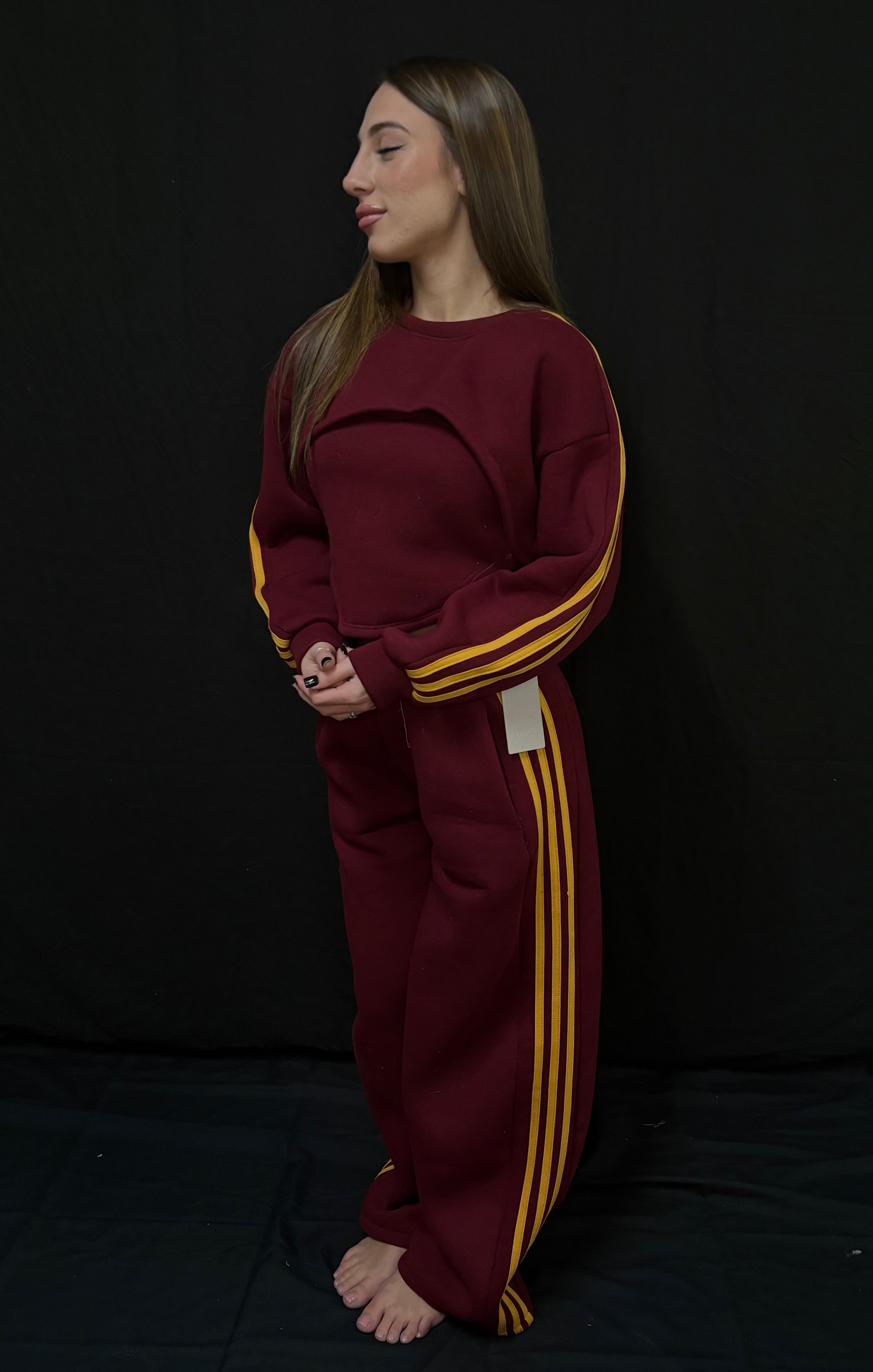 Tuta bordò 3 pezzi 30€