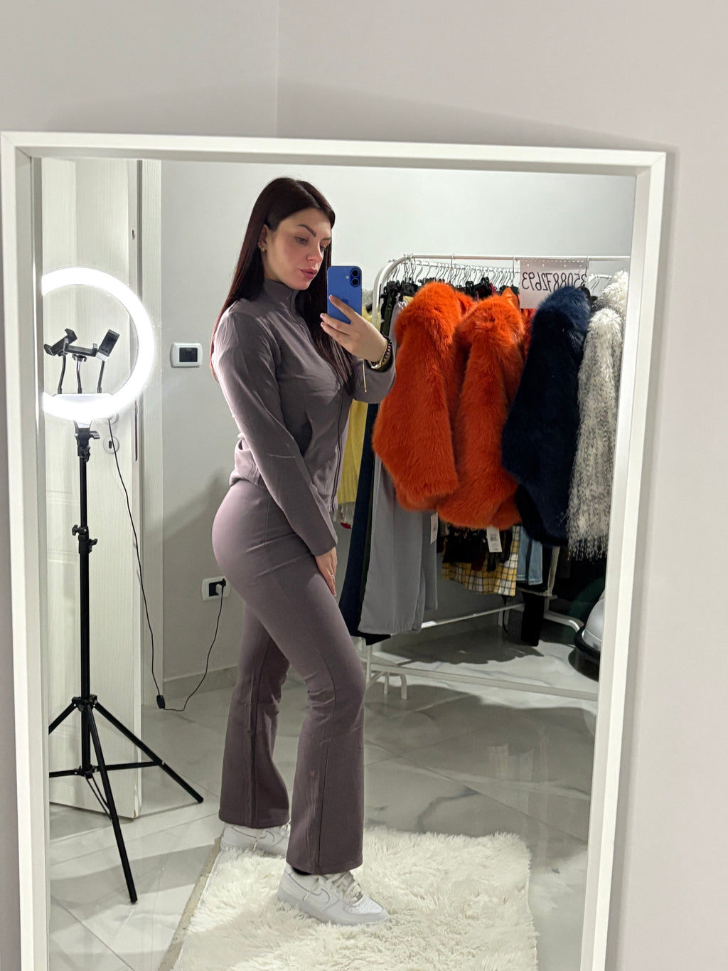 Tuta due pezzi 9,99€