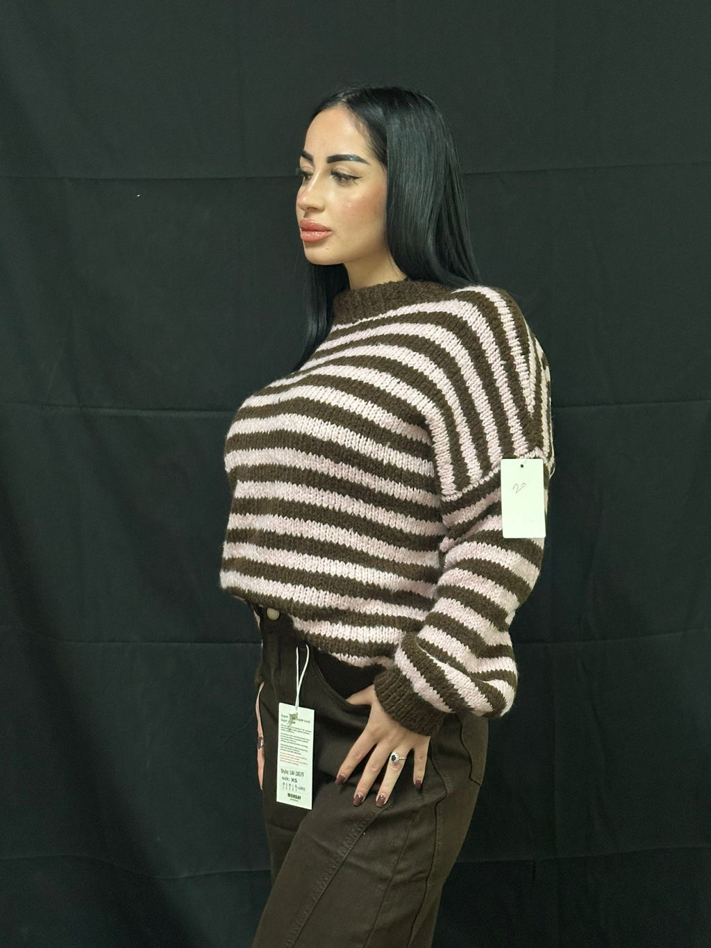 MAGLIONCINO A RIGHE 16€