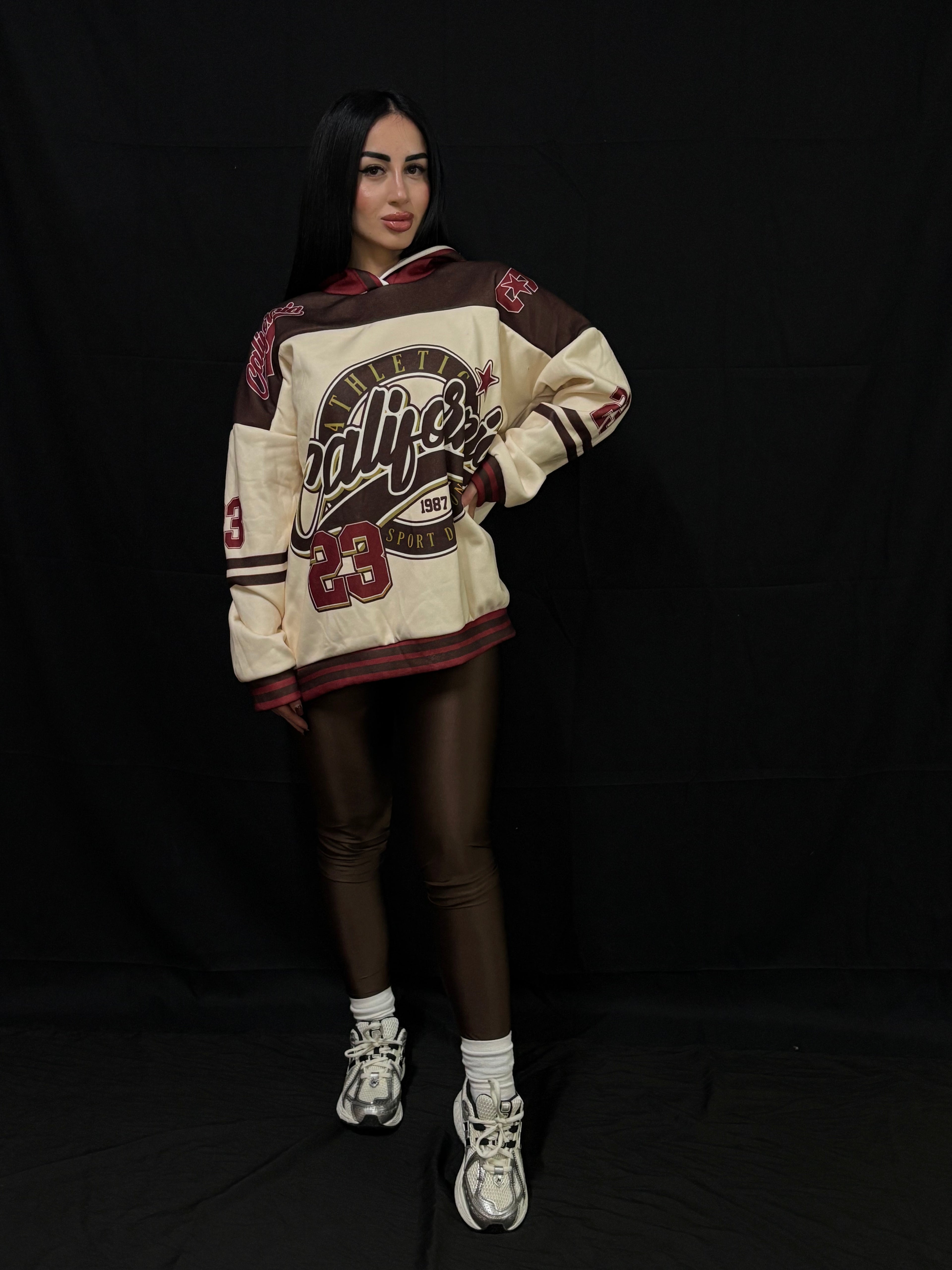 Coordinato California marrone 25,00€